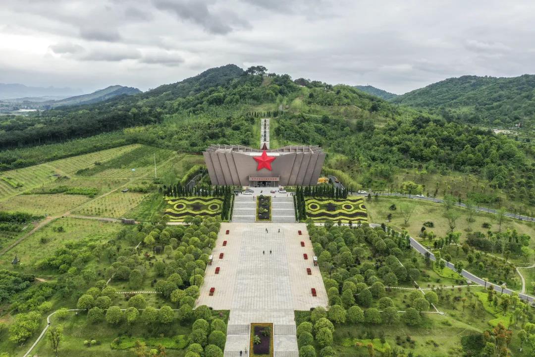 是什么让他们誓为苏维埃新中国流尽最后一滴血？